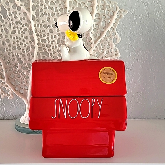 Rae Dunn Other - ❤️NWT❤️ Rae Dunn Snoopy Dog House Jar